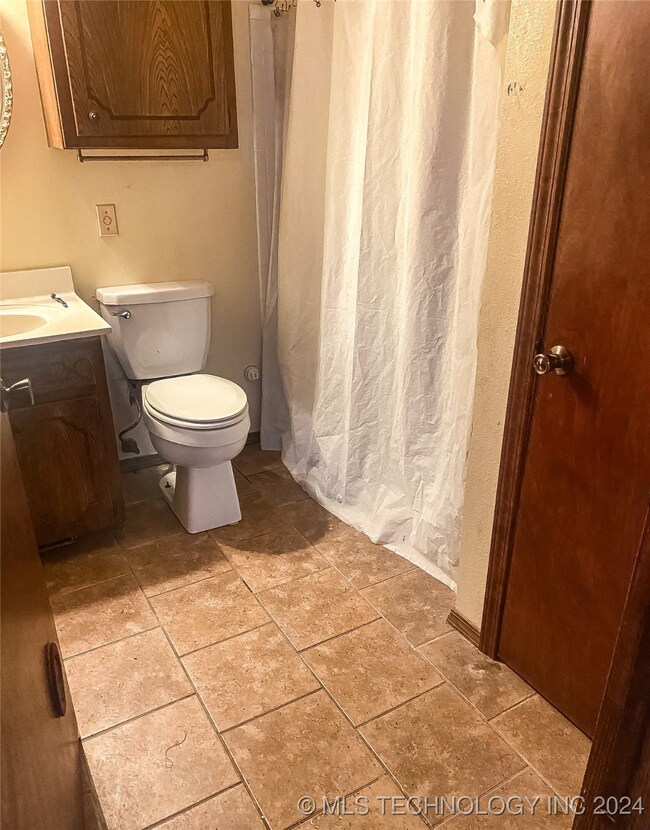 9602 E 9th St, Cushing, OK 74023 - photo 5