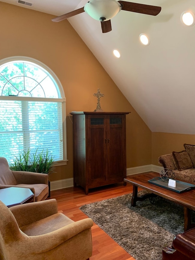 219 S Naperville Rd unit B, Wheaton, IL 60187 - photo 7