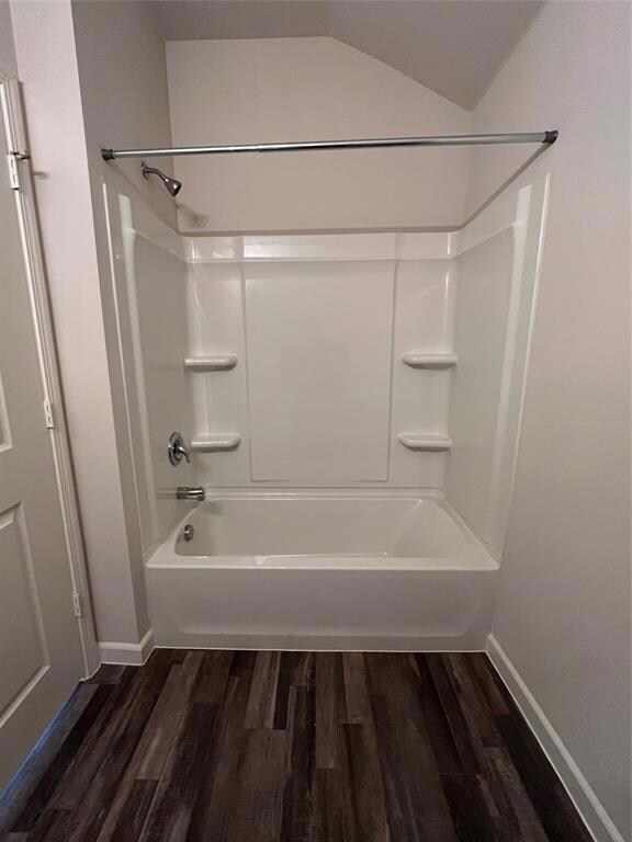 917 Ben Dr, Springtown, TX 76082 - photo 5