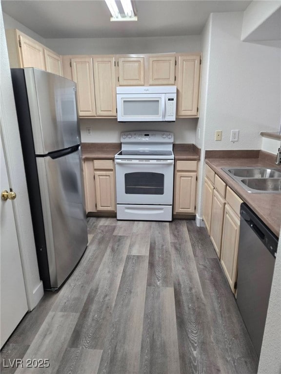 Kitchen with appliances with stainless steel finis