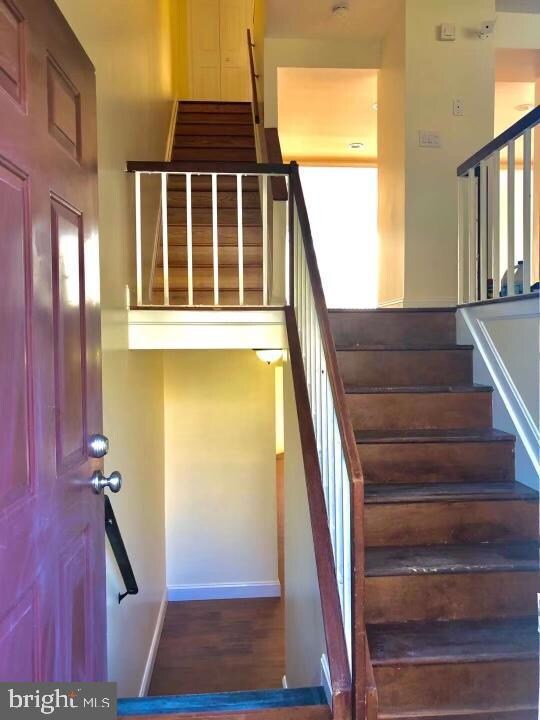 7216 Lasting Light Way, Columbia, MD 21045 - photo 2