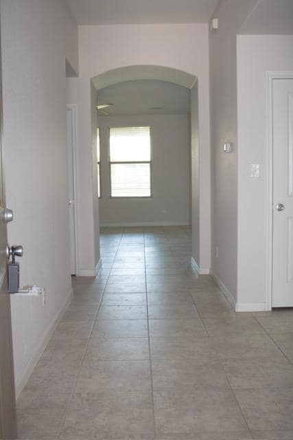 5671 Corsica Loop, Round Rock, TX 78665 - photo 2