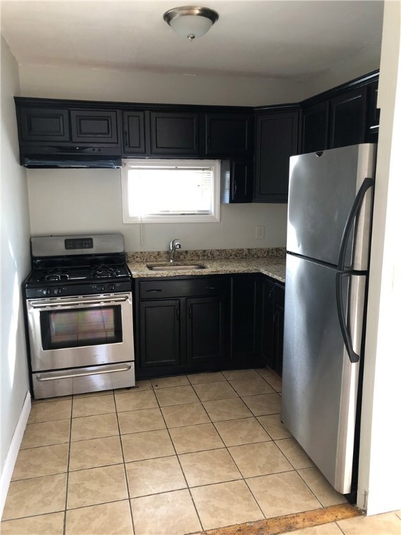 507 Broadway unit 2, Pawtucket, RI 02860 - photo 4