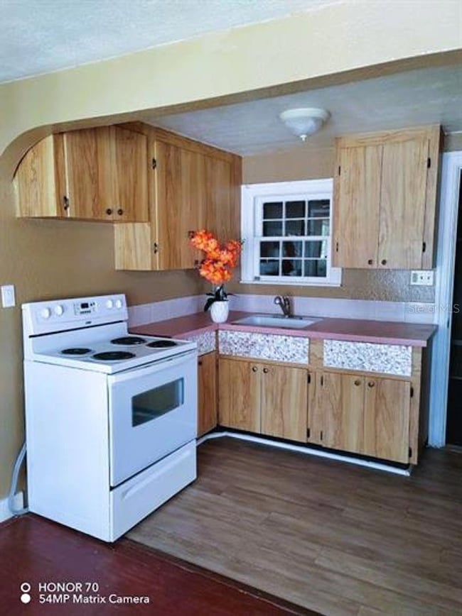 823 16th Ave SW, Largo, FL 33770 - photo 4