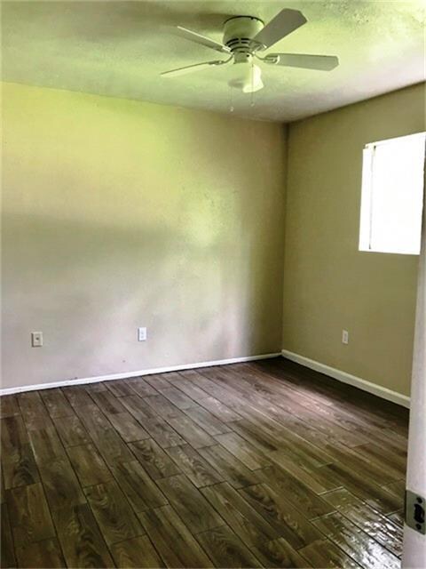 14302 Laredo St unit 14, Houston, TX 77015 - photo 7