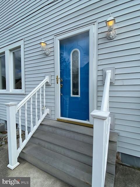 81 Andrew St, Trenton, NJ 08610 - photo 2