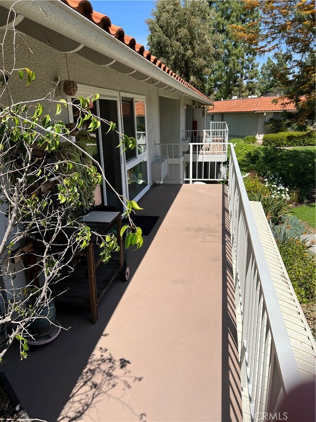 823 Via Alhambra unit Q, Laguna Woods, CA 92637 - photo 5