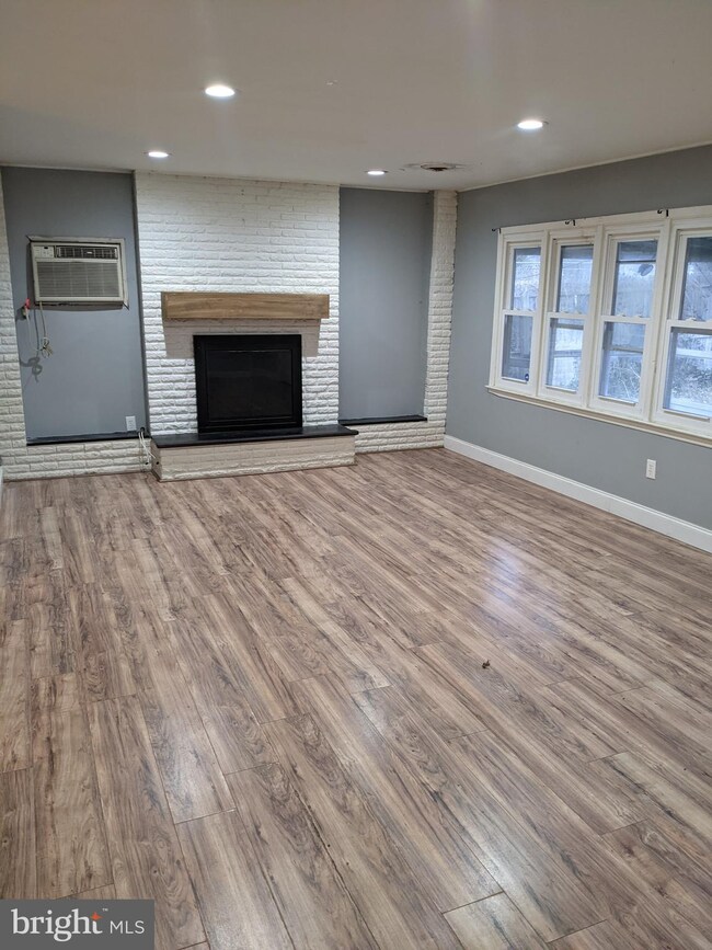 40 Snowflower Ln, Willingboro, NJ 08046 - photo 2