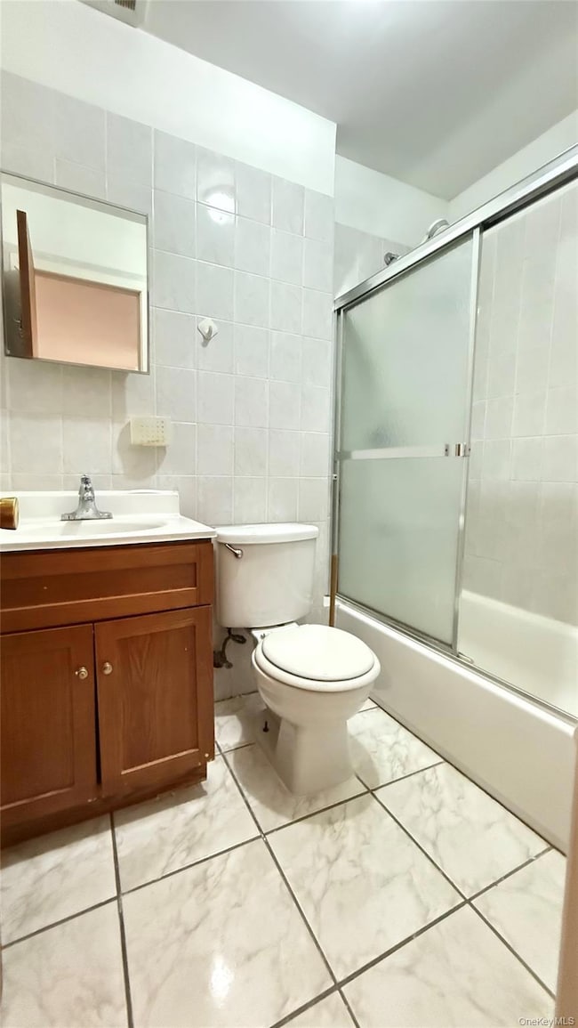 9461 43rd Ave, Elmhurst, NY 11373 - photo 3