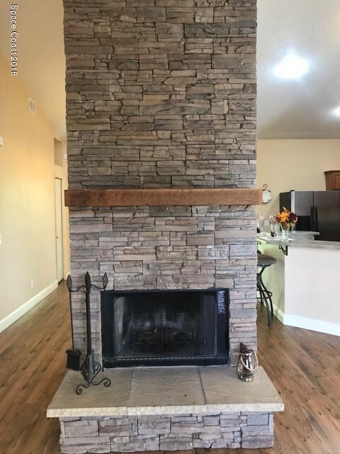 Guava Fireplace 5