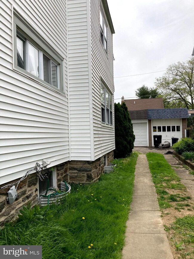 219 Williams Rd, Bryn Mawr, PA 19010 - photo 4