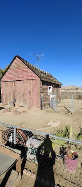 5520 Leona Ln, Rosamond, CA 93560 - photo 4