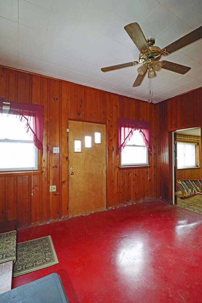 Door to workshop Room