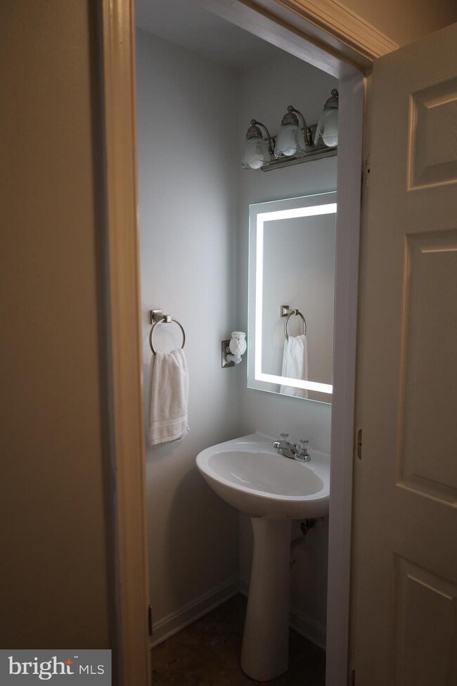 664 Kings Grant Rd, Culpeper, VA 22701 - photo 6