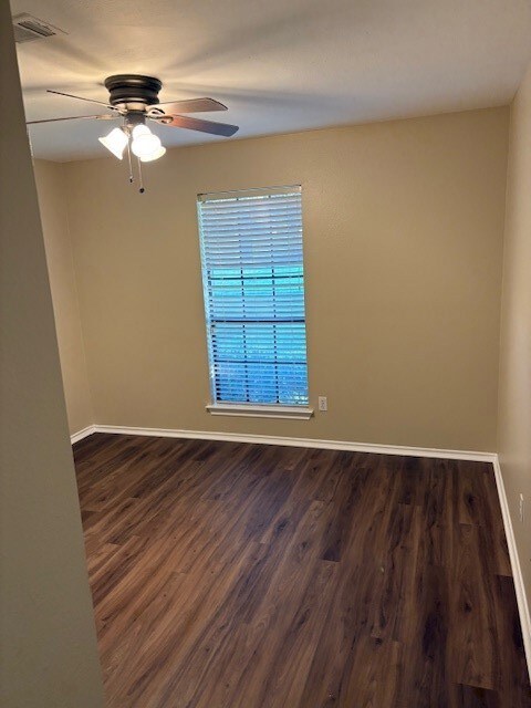 2805 Dove Tree Dr, Alvin, TX 77511 - photo 6