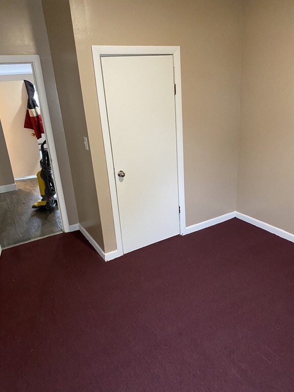 105 Covel St unit 1R, Fall River, MA 02723 - photo 6