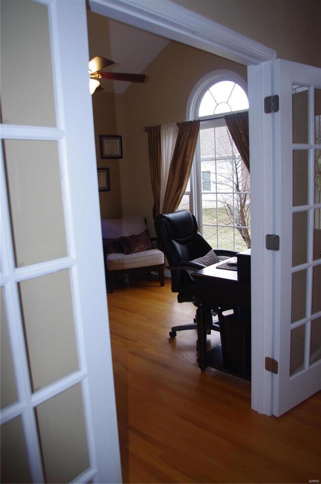 10665 Limestone Ln, Rolla, MO 65401 - photo 5