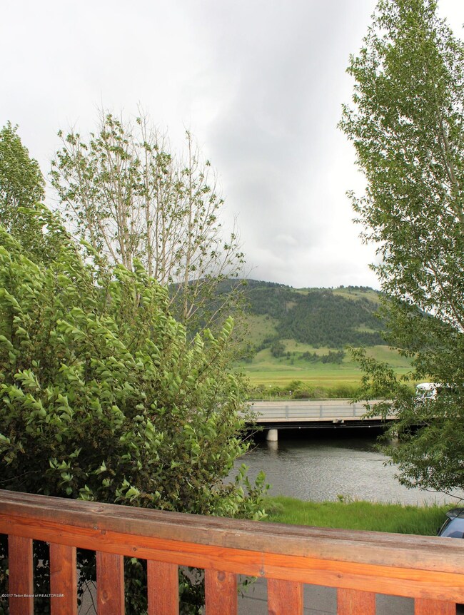 FlatCreekViews