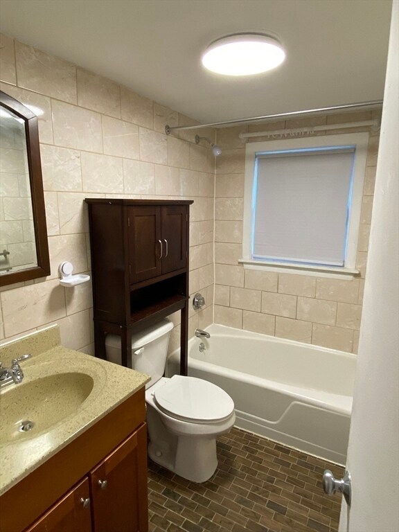 104 Amherst Ave, Waltham, MA 02451 - photo 7