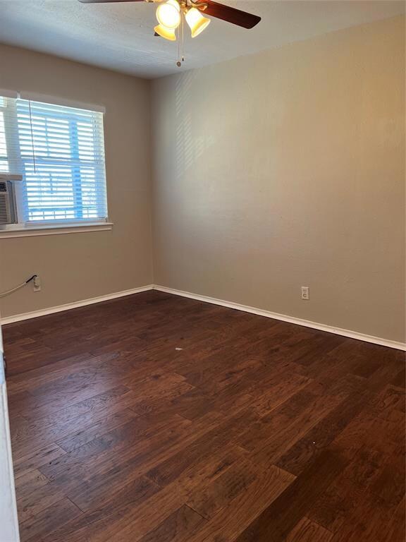 2206 W Hickory St unit 5, Denton, TX 76201 - photo 6