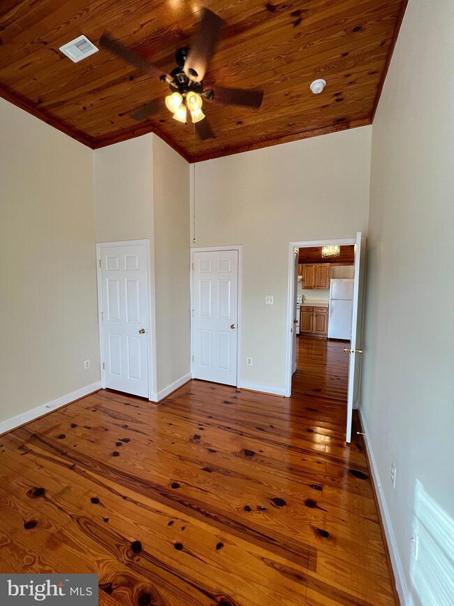 13529 Mount Victoria Rd, Newburg, MD 20664 - photo 6