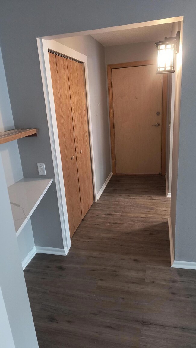 4630 Cedar Lake Rd S unit 2, Saint Louis Park, MN 55416 - photo 7