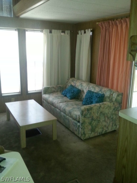 11621 Cardiff Dr unit 202, Fort Myers, FL 33908 - photo 4