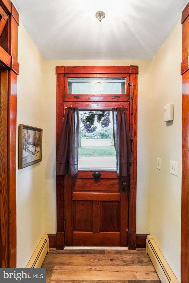 346 S Park Ave, Mercersburg, PA 17236 - photo 6