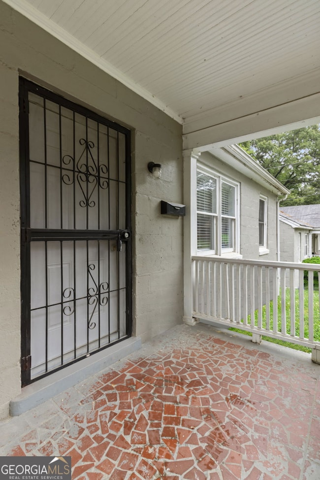 181 Holderness St SW, Atlanta, GA 30314 - photo 3