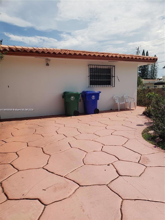 1101 SW 17th Ave, Miami, FL 33135 - photo 4