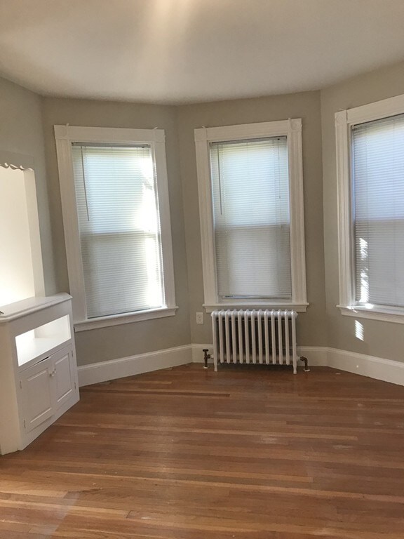 66 Dyer Ave, Milton, MA 02186 - photo 3