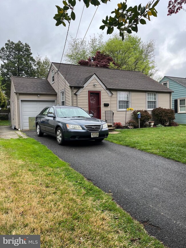 117 Arlington Ave, Oaklyn, NJ 08107 - photo 2