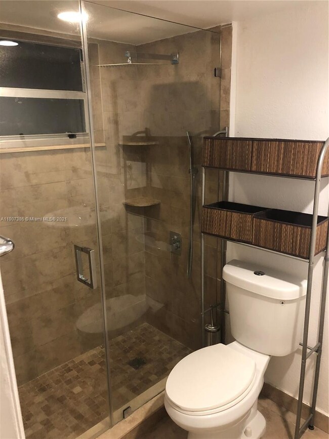 Kensington Club unit 124A, Hialeah, FL 33012 - photo 7