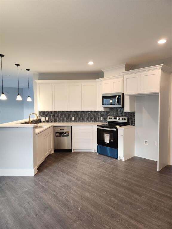 413 Rushing St, Ennis, TX 75119 - photo 4