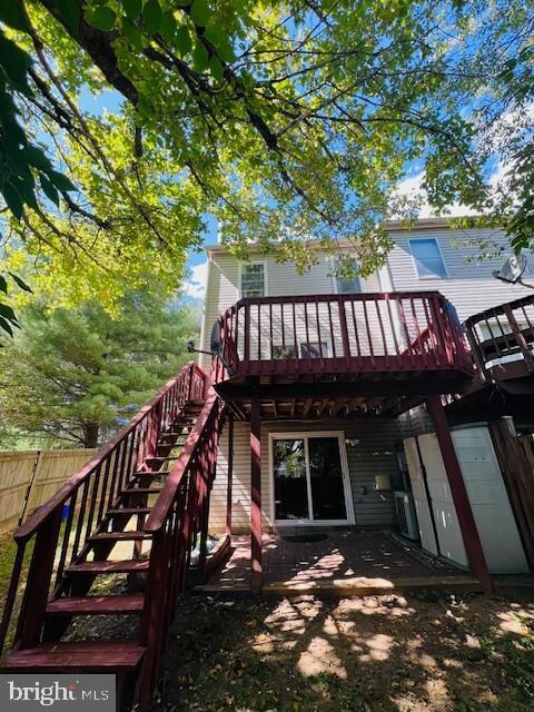 18818 Mcfarlin Dr, Germantown, MD 20874 - photo 7