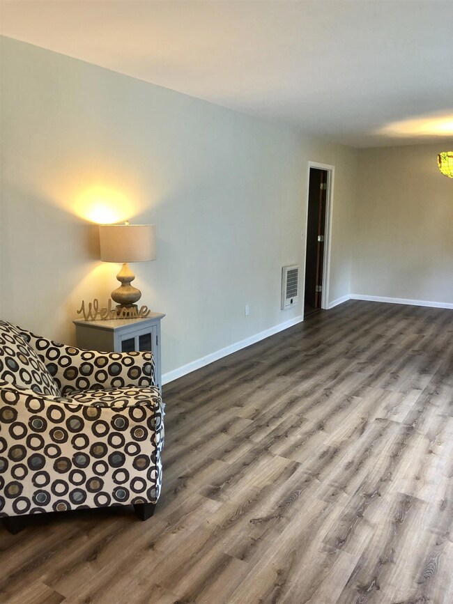 903 Shady Ln, Manchester, TN 37355 - photo 6