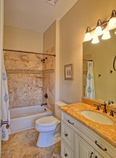 Guest Retreat Full Bath