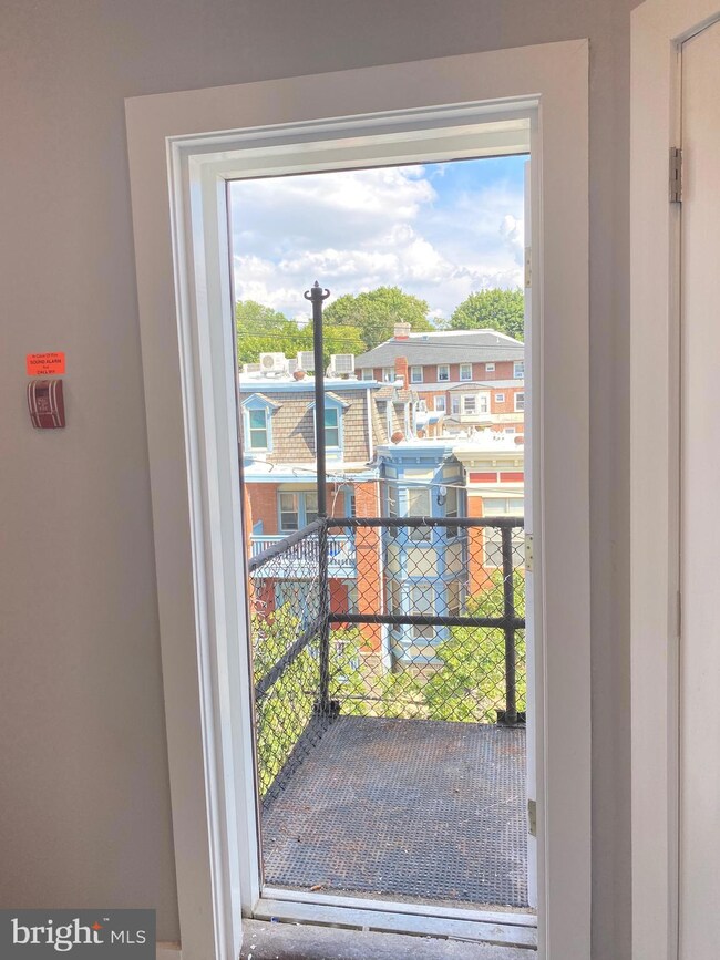 530 W King St unit C-8, Philadelphia, PA 19144 - photo 5