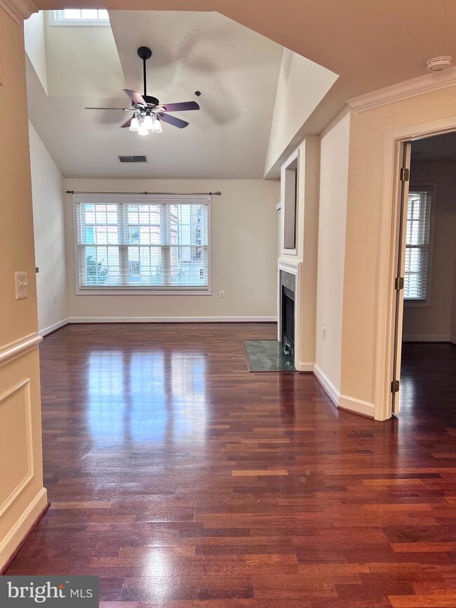 2310 14th St N unit 401, Arlington, VA 22201 - photo 5