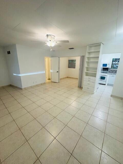 Banyan Tree Village unit 5, Delray Beach, FL 33483 - photo 6