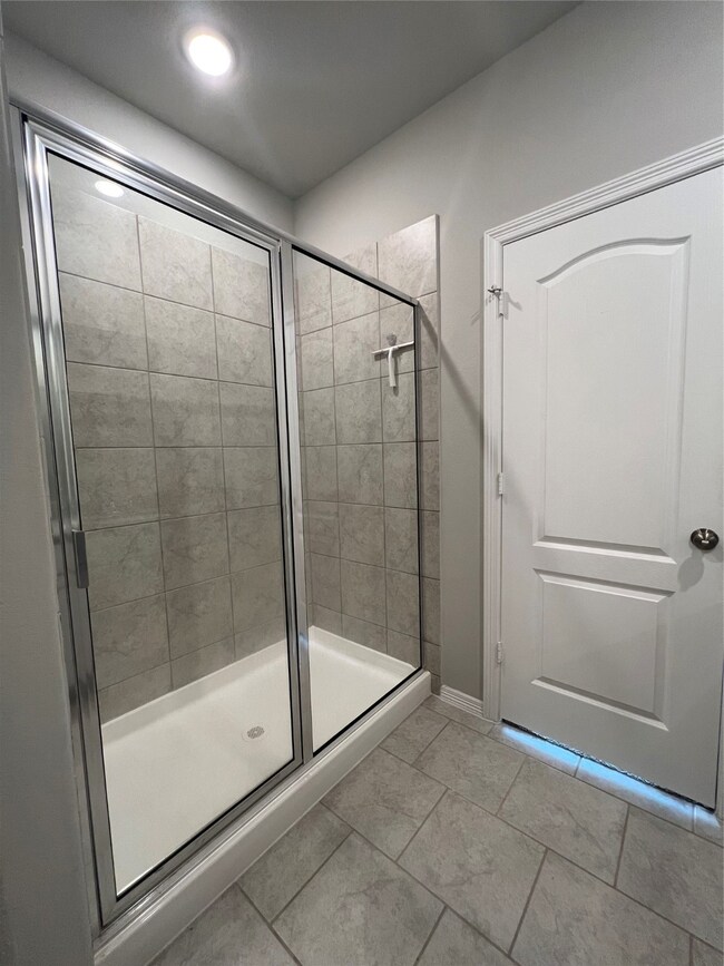 25807 Goldhurst Ln, Tomball, TX 77375 - photo 6