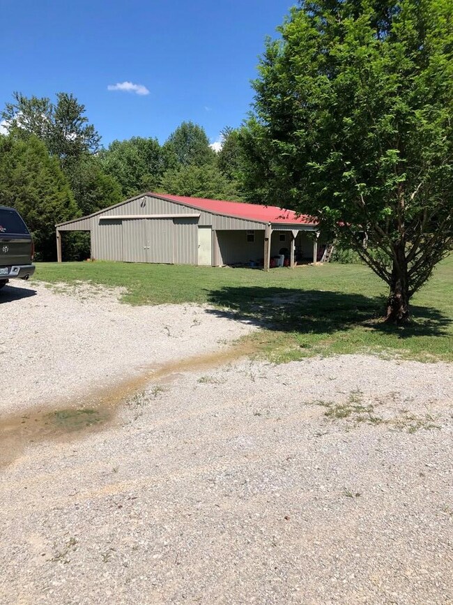 1710 Bob Bullock Rd, Cookeville, TN 38506 - photo 4