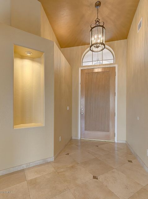 IMG_3096_097_098_099_100Interior01