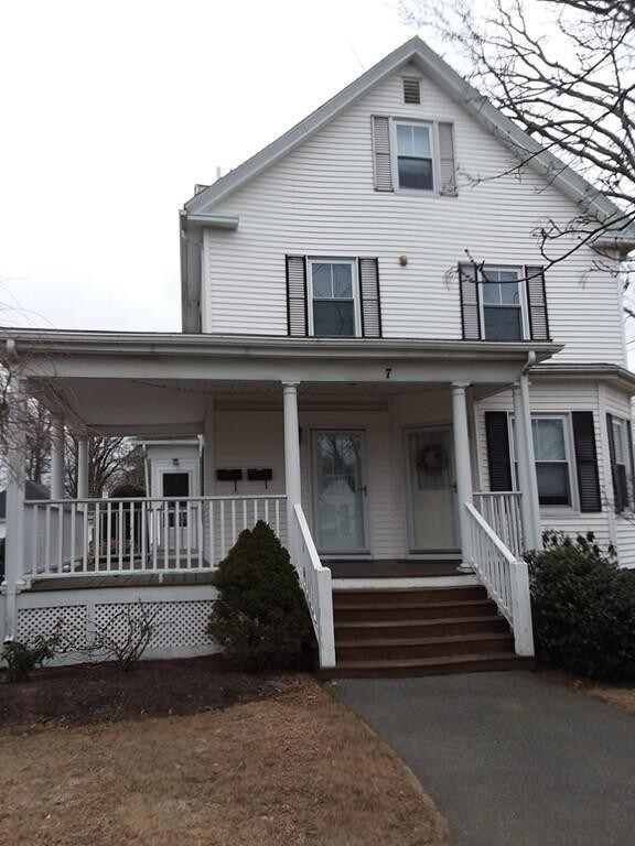 7 Park St unit 2, Danvers, MA 01923 - photo 3