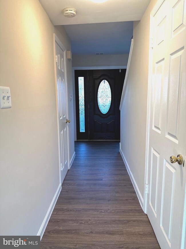 202 W Deer Park Rd, Gaithersburg, MD 20877 - photo 3