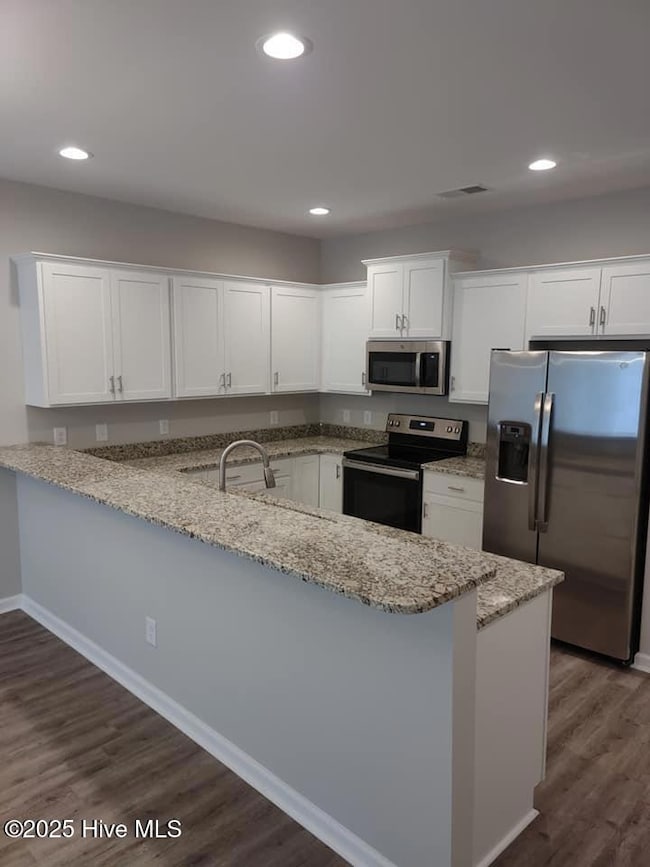 211 Briarcliff Ct, Kinston, NC 28501 - photo 5