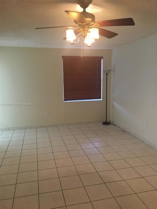 200 177th Dr unit 411, Sunny Isles Beach, FL 33160 - photo 6