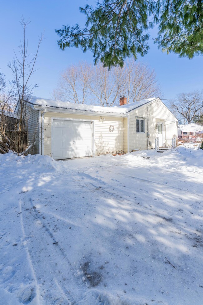1 Sheridan Rd, Bath, ME 04530 - photo 7