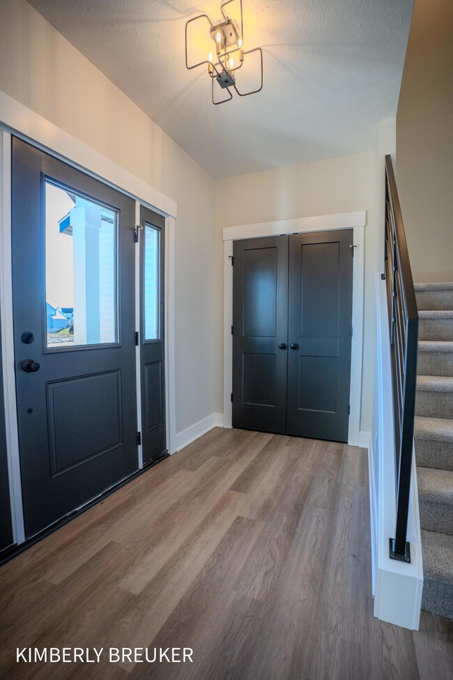 11785 Restfulway-173
