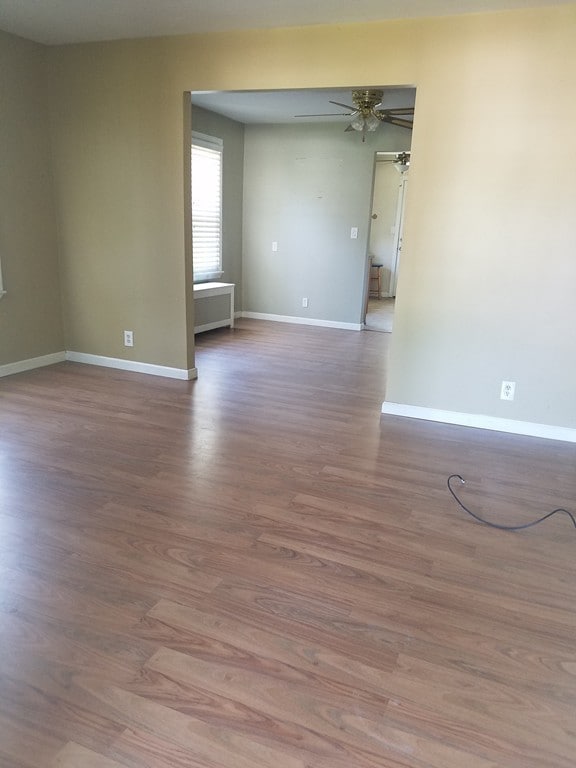 52 Stuart St, Springfield, MA 01119 - photo 5